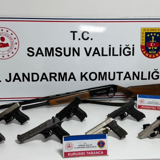 Samsun'da sosyal medyadan havaya ateş ettiği belirlenen 10 zanlı yakalandı