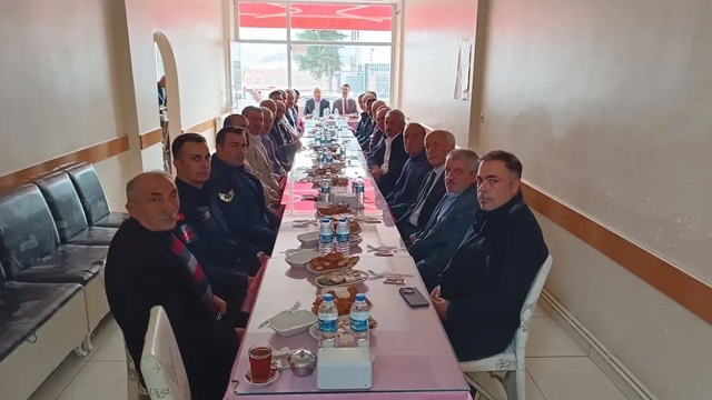 Göynücek'te muhtarlar için kahvaltı programı düzenlendi