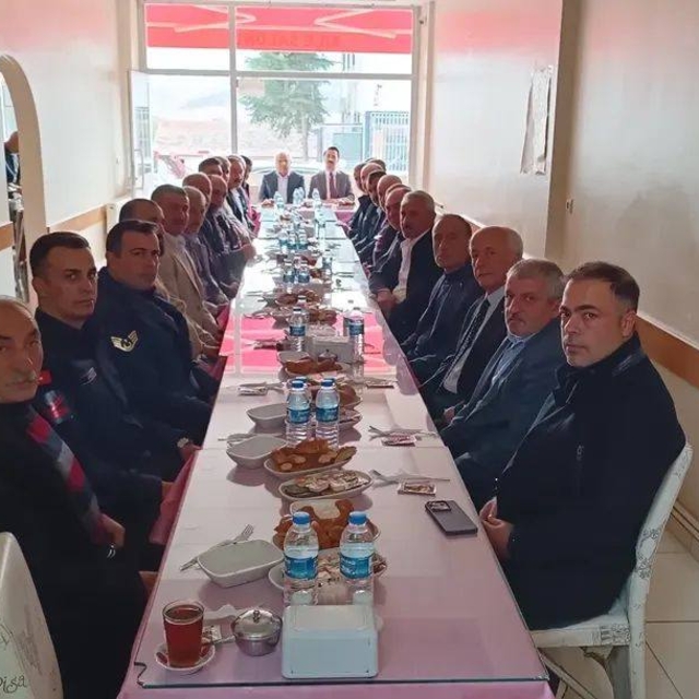 Göynücek'te muhtarlar için kahvaltı programı düzenlendi