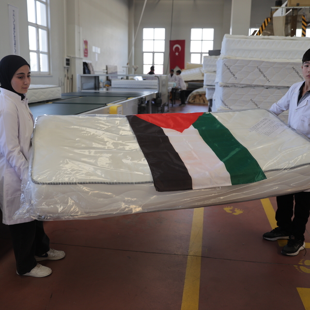 Kayseri'de lise öğrencilerinden Gazze'ye yatak ve uyku seti desteği