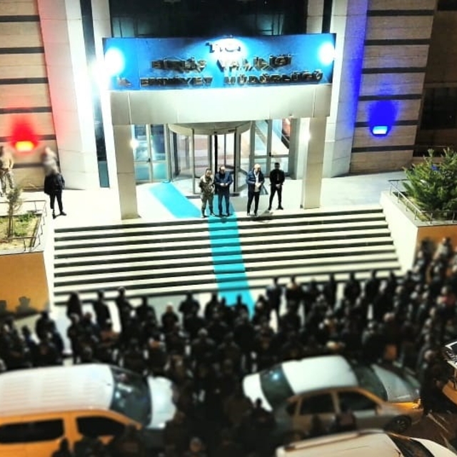 Bitlis merkezli 7 ildeki tefecilik operasyonunda 4 tutuklama