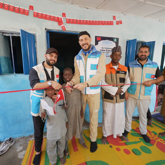 Bir Avuç İnsani Yardım Derneği, Nijerya'da iki yetimhaneyi hizmete açtı