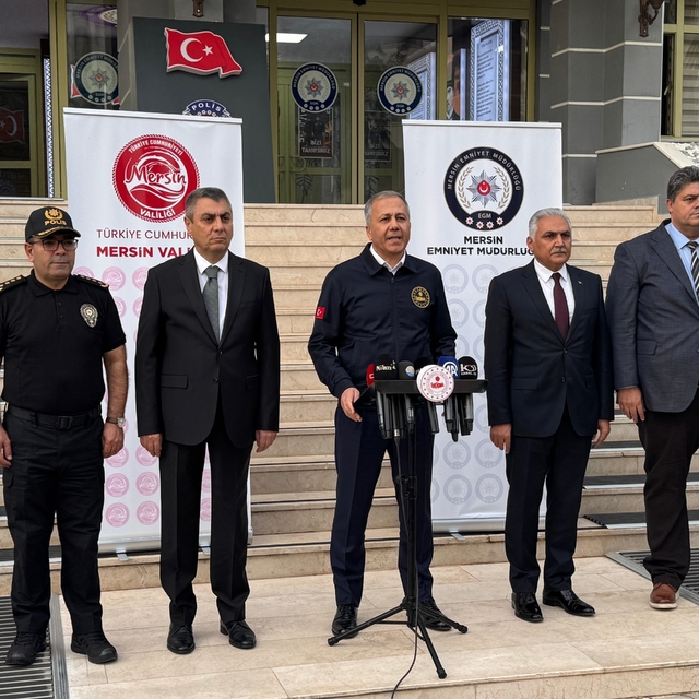 Bakan Yerlikaya: Mersin merkezli organize suç örgütü operasyonunda 370 şüph...