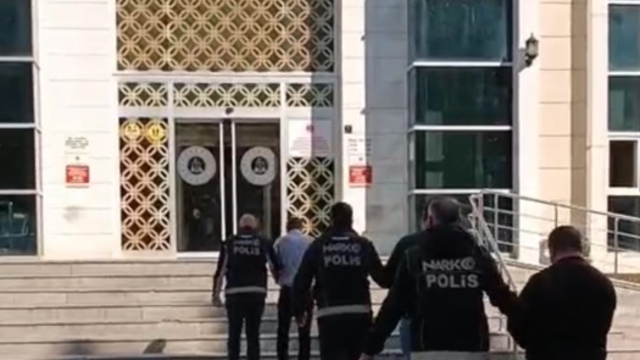 Kırşehir'de uyuşturucu operasyonu: 3 tutuklama