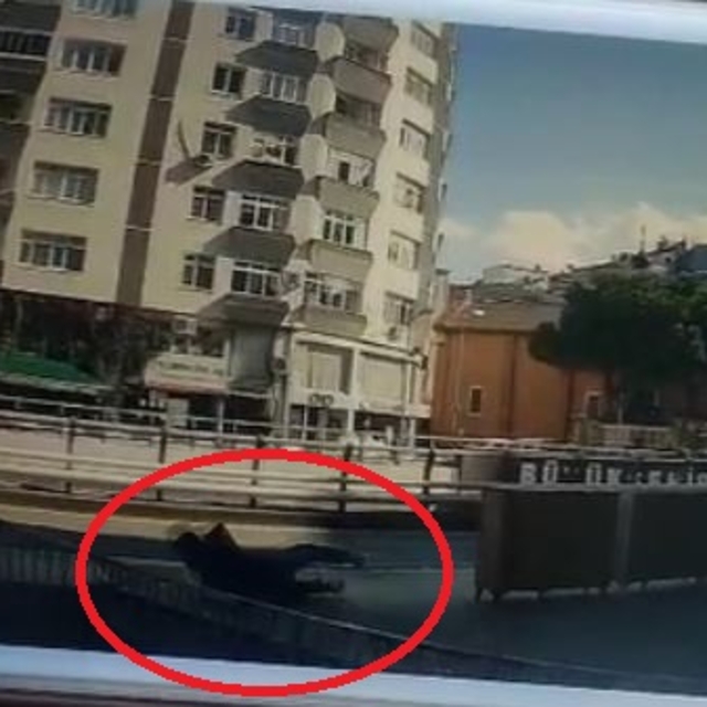 Polisten kaçarken düşüp yakalandı, üzerinden uyuşturucu madde çıktı