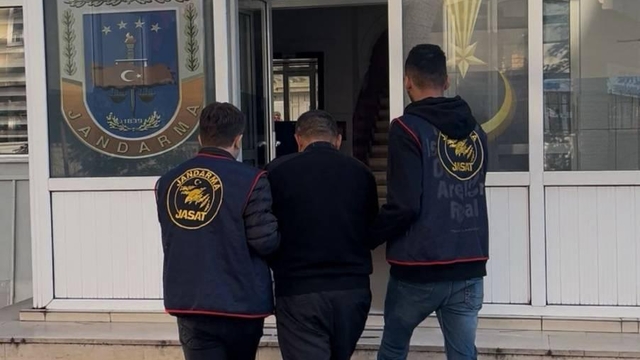 Samsun'da 8 yıl kesinleşmiş hapis cezası olan firari hükümlü yakalandı