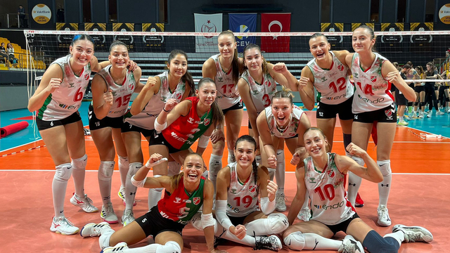 Endo Karşıyaka filede dört dörtlük