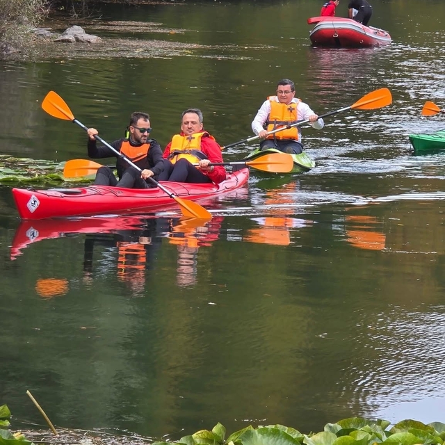Gençlik ve Spor Bakan Yardımcısı Eminoğlu, Ulugöl'de kano etkinliğine katıl...