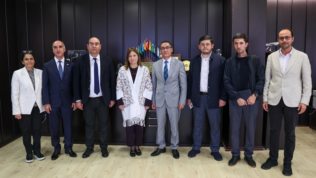 Alfraganus Üniversitesi heyeti Ondokuz Mayıs Üniversitesini ziyaret etti