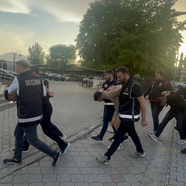 Fethiye'de uyuşturucu operasyonunda polisle çatışan 2 şüpheli tutuklandı