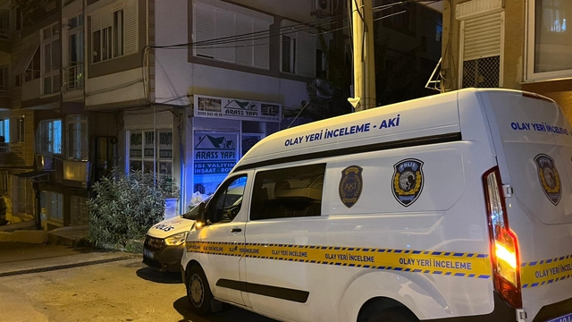 İzmir'de dini nikahla yaşadığı eşini tabanca ile yaralad