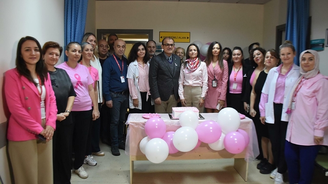 'Türkiye'de meme kanserine yakalanma yaşı 10 yıl erken'