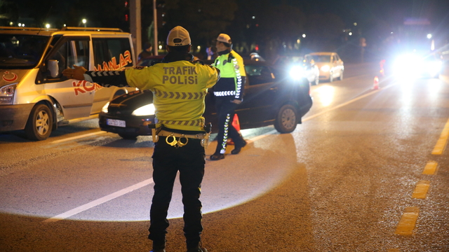 Erzurum polisinden "huzuru bozanlara müsaade edilmeyecek" mesajı
