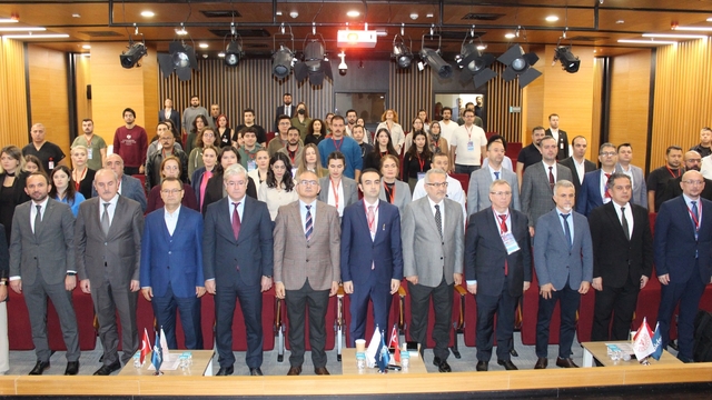 Tekirdağ'da "5. Acil Günleri Sempozyumu" sona erdi