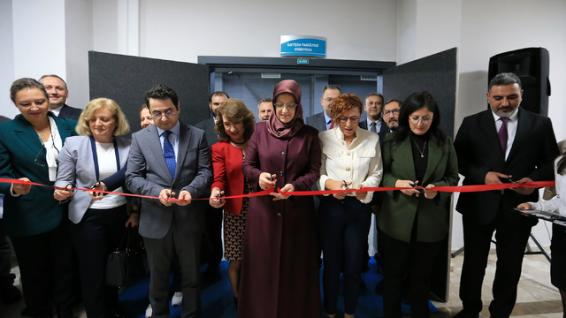 Manisa Celal Bayar Üniversitesi'nde radyo ve sinema stüdyosu hizmete girdi