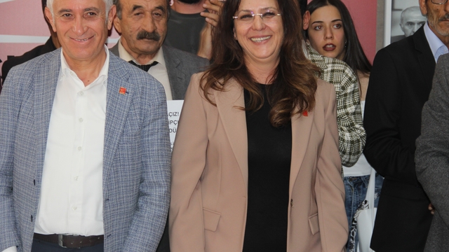 CHP Kayseri İl Başkanı Ümit Özer, görevine başladı