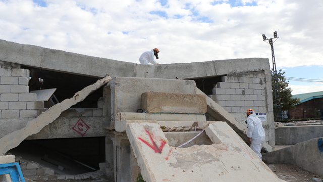 Van'da depremin 14'üncü yıl dönümünde deprem tatbikatı