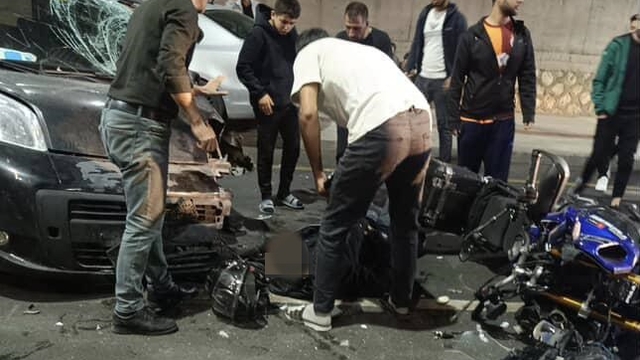 Batman'da hafif ticari araç, motosiklet ve elektrikli bisiklet çarpıştı: 6 yaralı