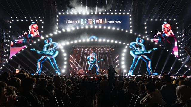 Mardin Kültür Yolu Festivali'ne günde 30 bin kişi katılıyor; otellerde yer kalmadı