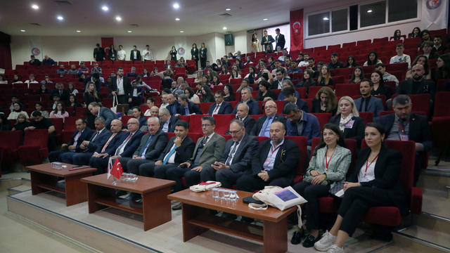 Çanakkale'de "9. Ulaştırma ve Lojistik Ulusal Kongresi" başladı