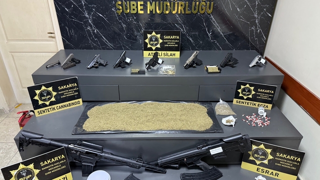 Sakarya'da 551 personelle düzenlenen operasyonda 33 şüpheli yakalandı