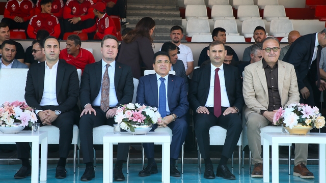 Türkiye Kısa Şalvar Güreş Şampiyonası yarın başlayacak