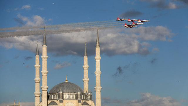 Türk Yıldızları, Edirne semalarında test uçuşu yaptı