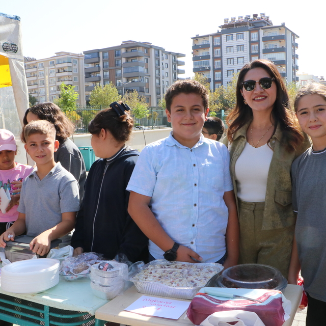 Kilis'te Gazze yararına kermes düzenlendi