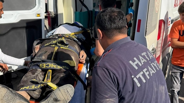 Hatay'da kamyonun çarptığı kişi  yaralandı