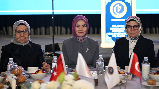 Aile ve Sosyal Hizmetler Bakanı Göktaş, Kayseri'de "STK'da Kadın Olmak" programında konuştu: