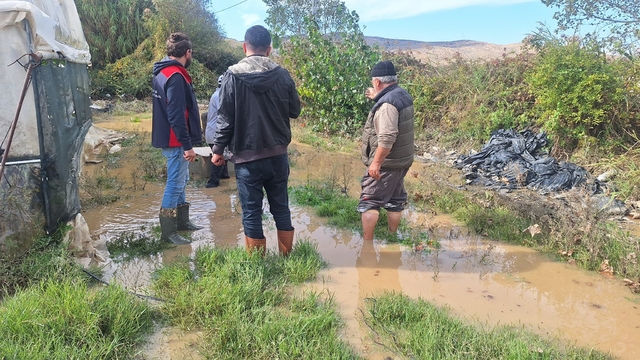 Gökçeada'da selden etkilenen alanlarda hasar tespit çalışmaları sürüyor