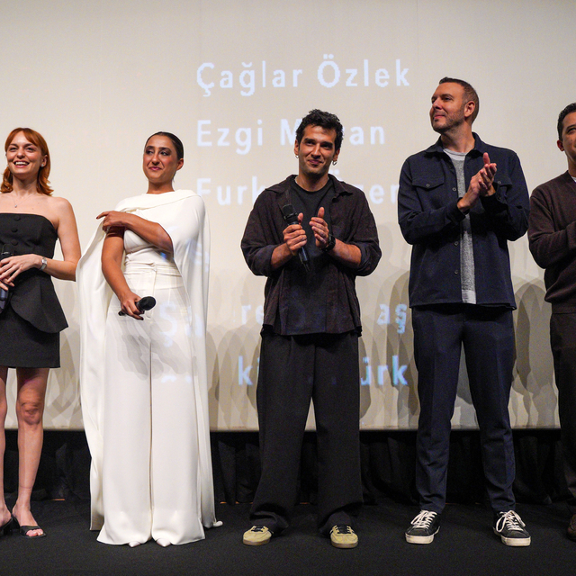 Altın Portakal'da ilk gün, Gelin Takımı 2'nin galasıyla tamamlandı