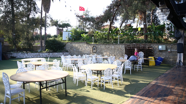 Adana'da çalışanı tarafından dolandırıldığını iddia eden işletme sahibi suç duyurusunda bulundu