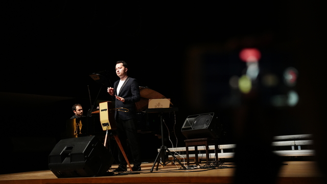 Rus müzisyen Theremin, dedesinin icadı temassız müzik aleti ile Çanakkale'de konser verdi