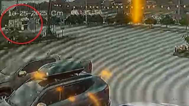 TIR'a arkadan çarpan otomobilin sürücüsü öldü