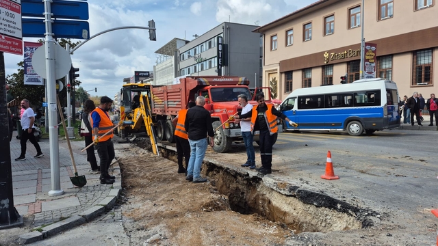 Edirne'de kayıp kaçak oranının en yoğun olduğu bölgede altyapı çalışması başlatıldı