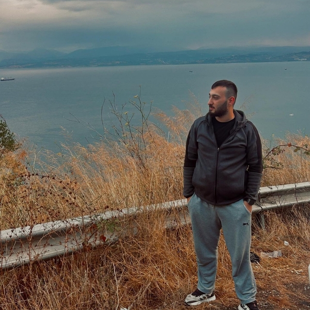 TIR'a arkadan çarpan otomobilin sürücüsü öldü (2)