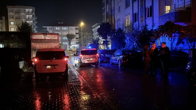 Samsun'da otomobilde bıçaklı saldırıya uğrayan kişi yaralandı