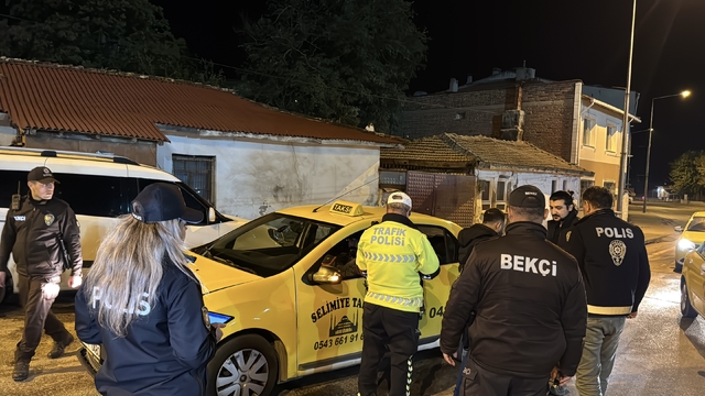 Edirne'de polis ekiplerince narkotik ve asayiş denetimi yapıldı