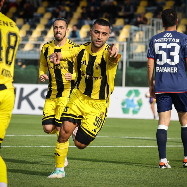 Aliağa FK tam yol ileri