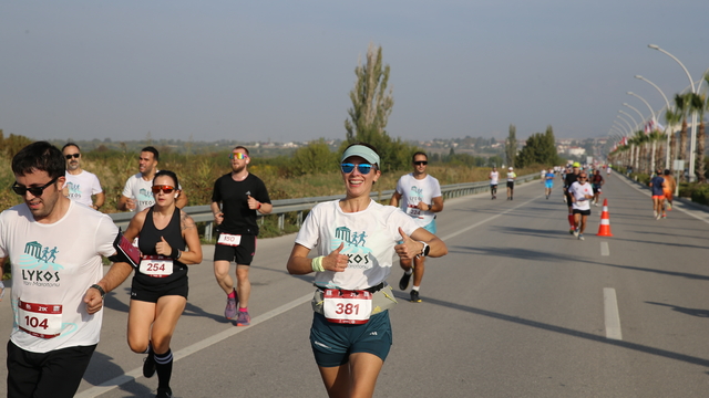 Denizli'de Lykos Yarı Maratonu koşuldu