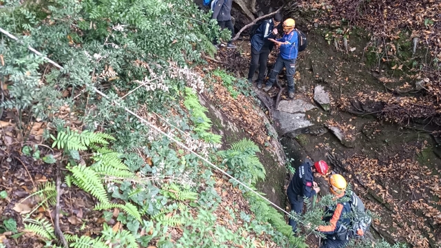 Bursa'da ormanda mahsur kalan 4 kişi ekiplerce kurtarıldı
