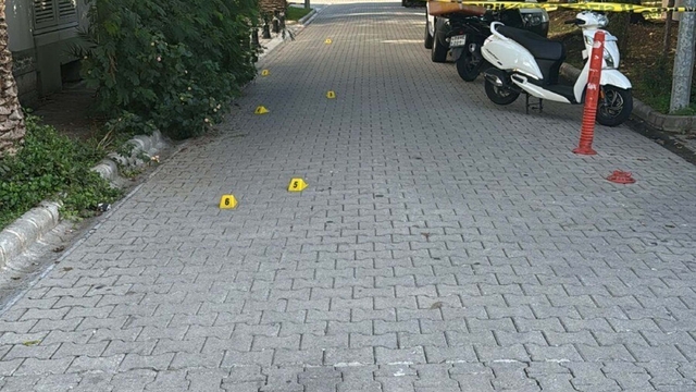 Marmaris'te iki grup arasında silahlı kavga: 3 gözaltı