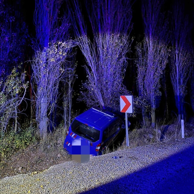 Askeri araç kaza yaptı: 4 yaralı