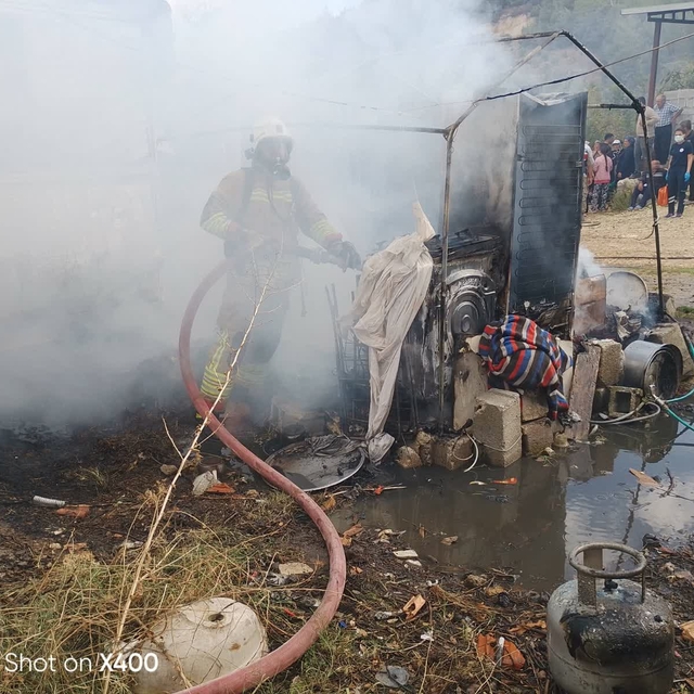 Hatay'da konteyner yangınında dumandan etkilenen bebek öldü