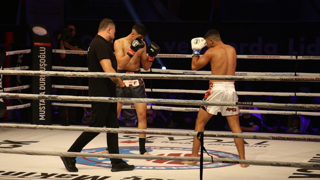 Trabzon'da Mustafa Durmuşoğlu anısına MuayThai müsabakası düzenlendi