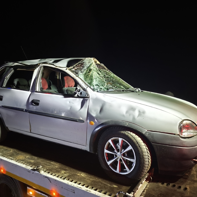 Yoldan çıkan otomobil takla attı: 2 yaralı