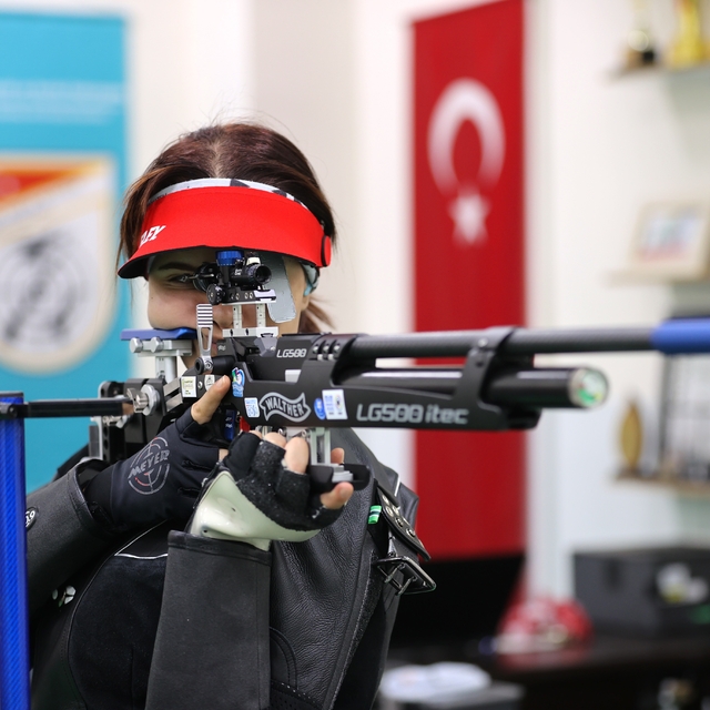 Şampiyonluklarıyla ülkenin gururu oldular