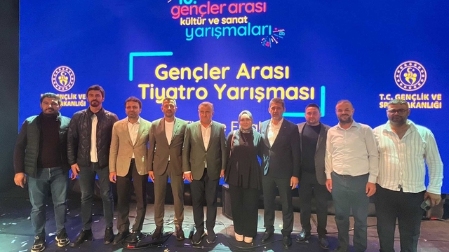 Bakan Bak: Türkiye Yüzyılı, gençlerin yüzyılı olacak