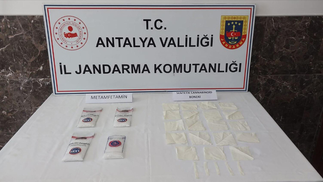 Antalya'da uyuşturucu operasyonunda yakalanan zanlı tutuklandı